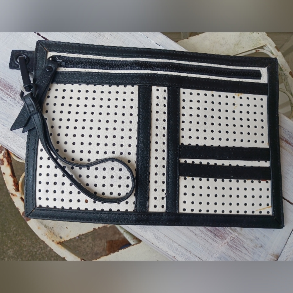 Retro clutch